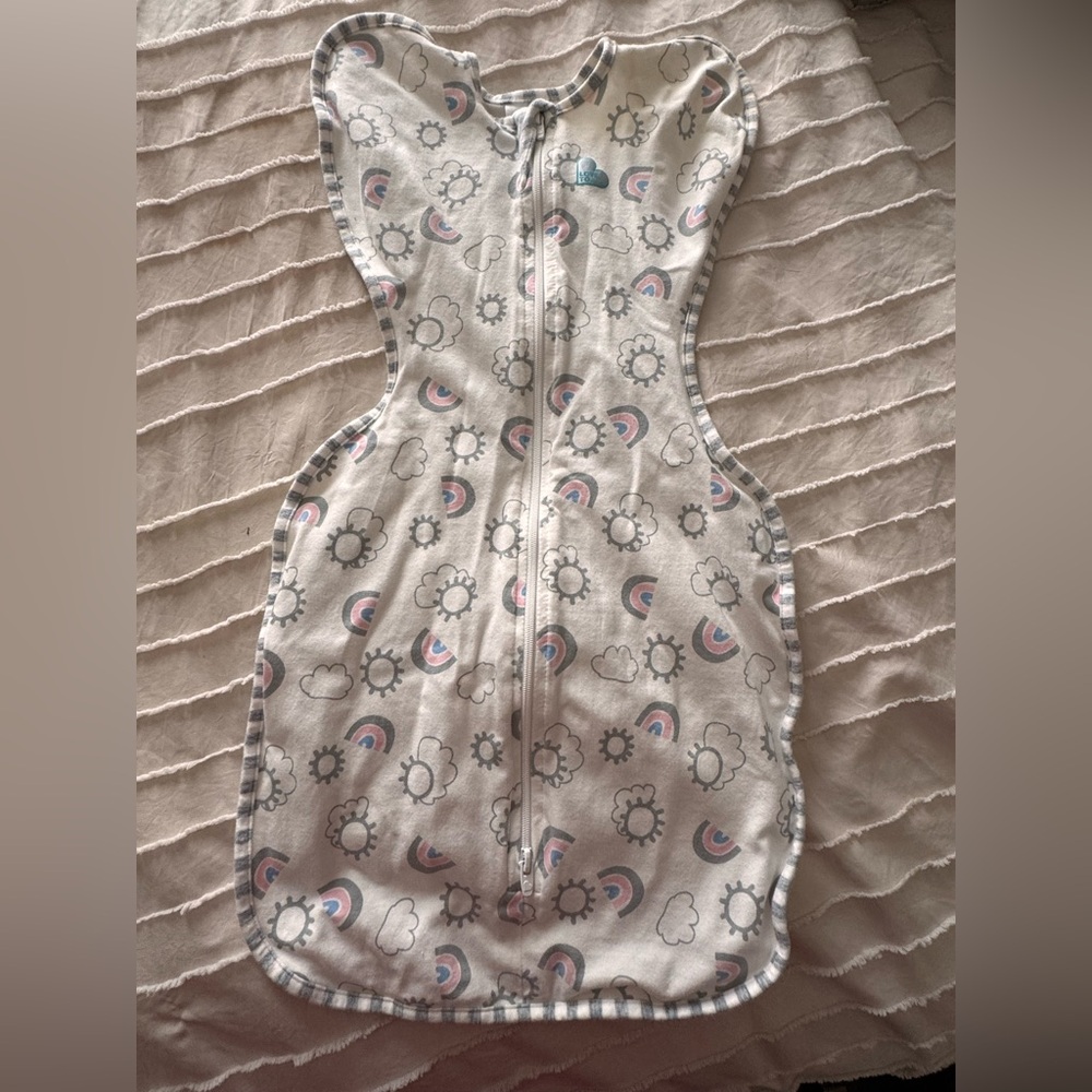 Love to Dream Swaddle with Cloud and Heart Design